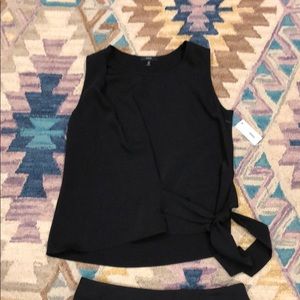 Sleeveless short set